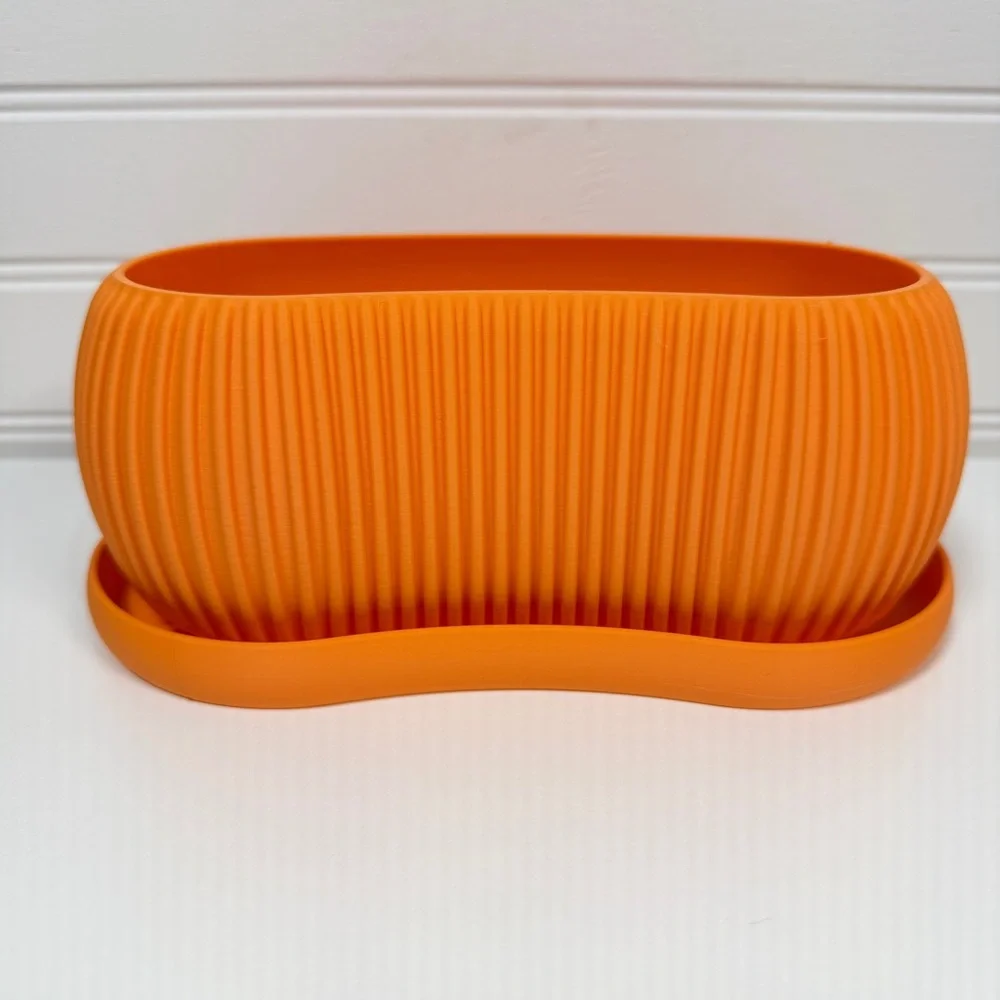 Terra Planter, Indoor Planter with Drainage Tray, Tabletop Planter, Ridged